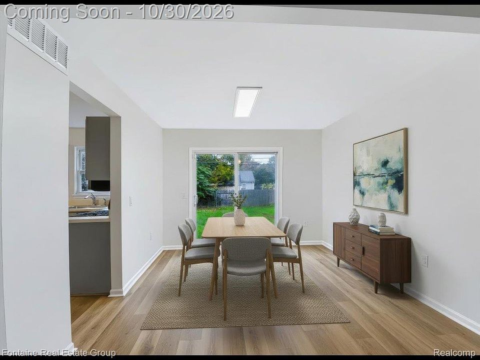 33529 Rhonswood St, photo 13