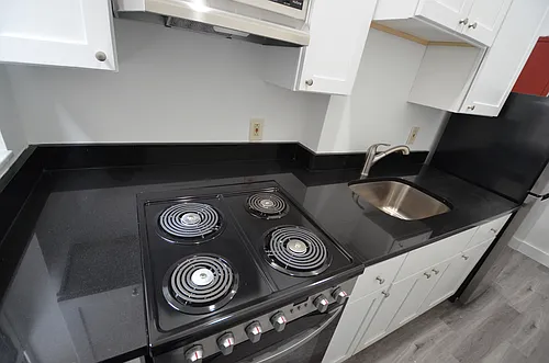 111 Peterborough St #5 Photo 1
