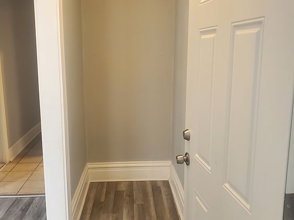 Entry way