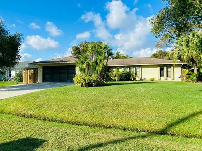 955 SE Brookedge Avenue, Port Saint Lucie, FL, 34983