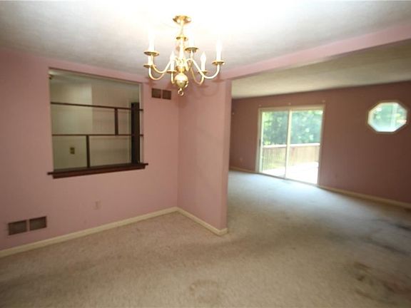 5th image of 123 Woodridge Xing