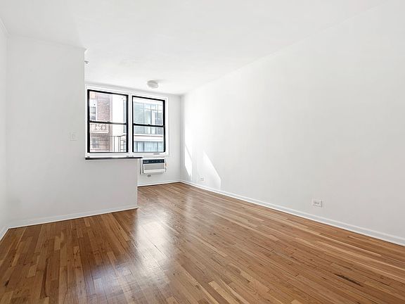 3rd image of 148 E 84th St APT 5A