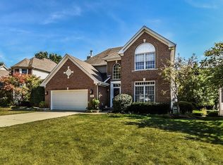 1818 E Hawthorne Blvd, Wheaton, IL 60187