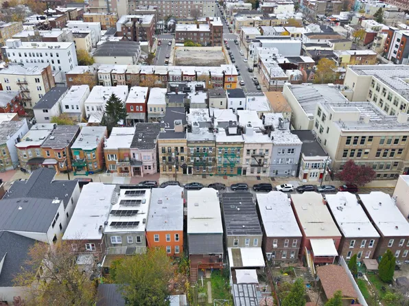 123 63rd Street image 3 of 7