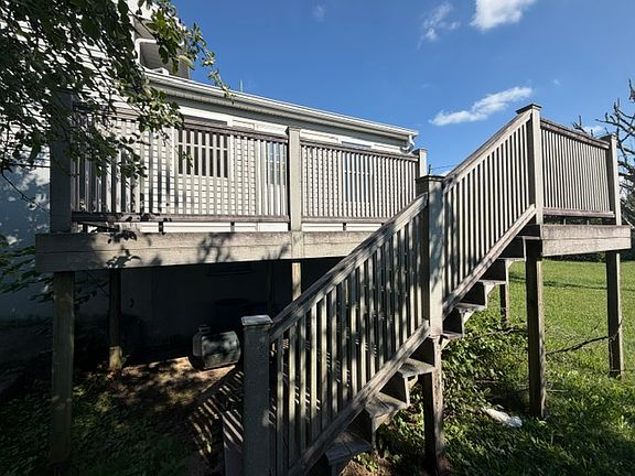 2nd image of 421 S Mountain Blvd