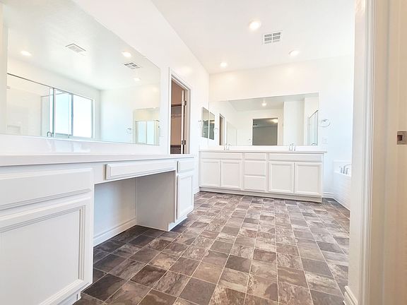 5th image of 1202 Junipine Ave
