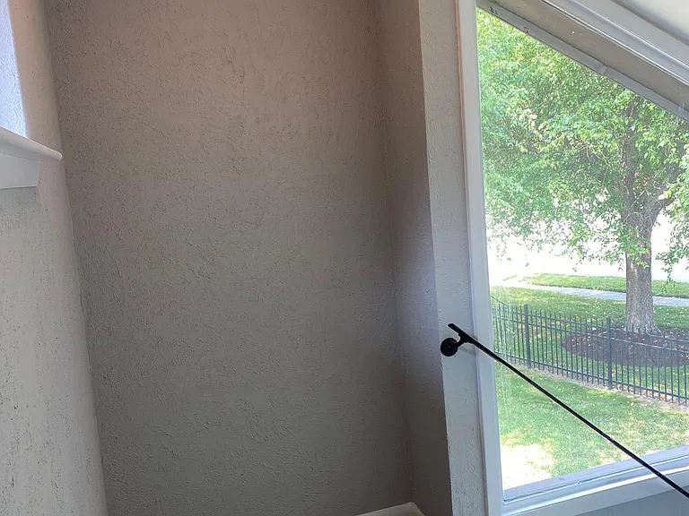 2986 Saint Albans Com — Photo 6