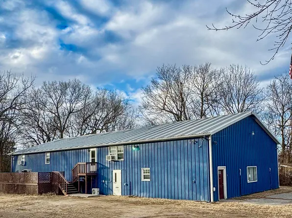 121 N Washington Street, Walnut Grove, MO 65770