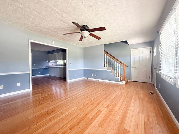 5th image of 3339 Riveroaks Dr