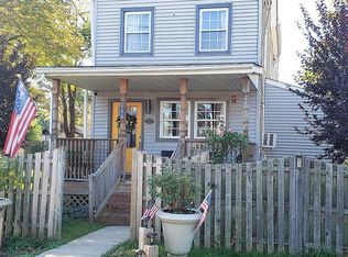 216 Washington St, FIELDSBORO, NJ 08505