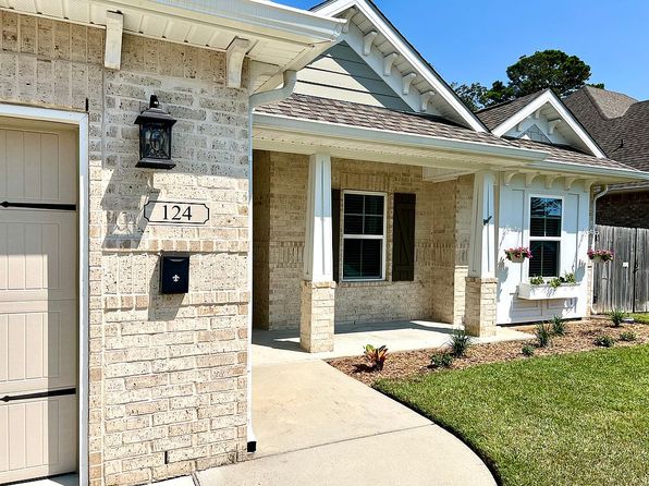 124 Spanish Cove Dr