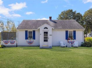 481 Old Town Rd, Block Island, RI 02807