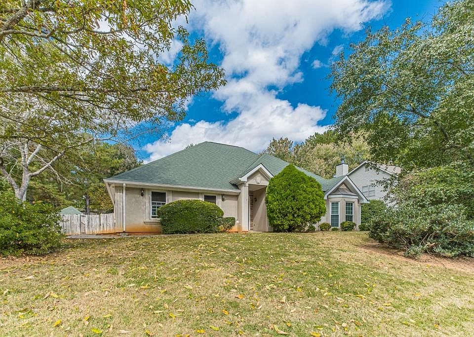 1st image of 2524 Green Forest Ct