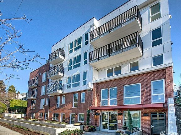 2nd image of 750 11th Ave E Unit 306
