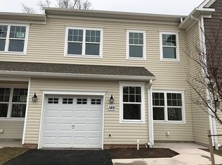 149 Savoth Ln, Colonia, NJ 07067
