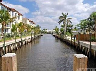 812 Virginia Garden Dr, Boynton Beach, FL 33435