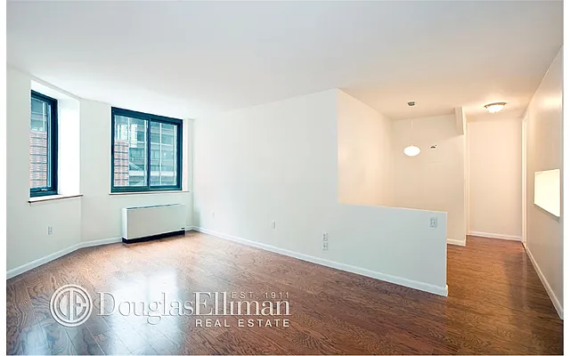 Rented by Douglas Elliman | media 26