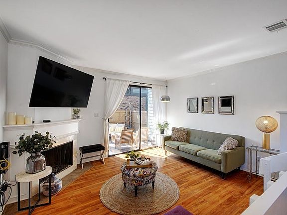 3rd image of 7122 Wood Hollow Dr APT 105