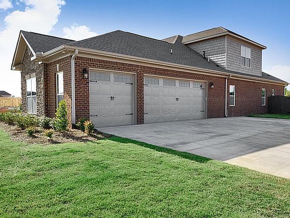 3rd image of 222 Timber Creek Dr