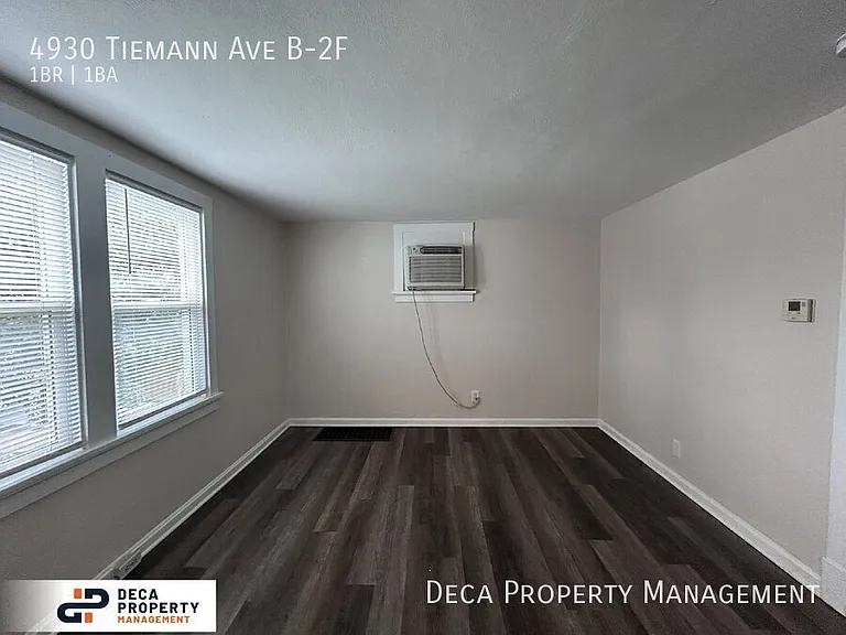 4930 Tiemann Ave #B-2F — Photo 2