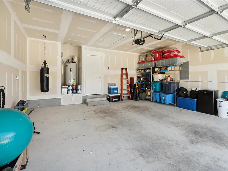 4522 Heathers Cross — Photo 30