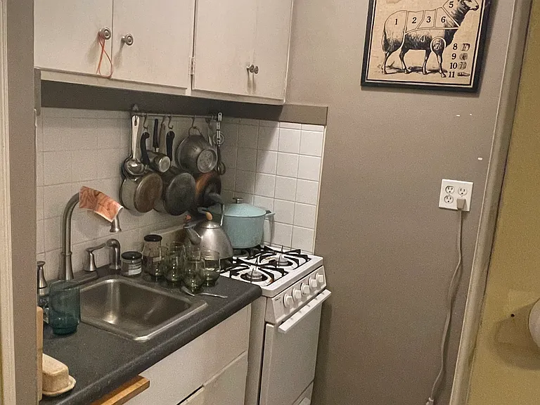 123 Nina St #1 — Photo 9