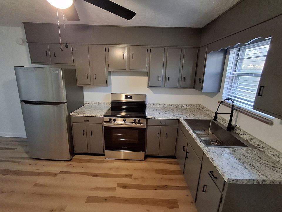 1st image of 838 Jarnigan Ave #838