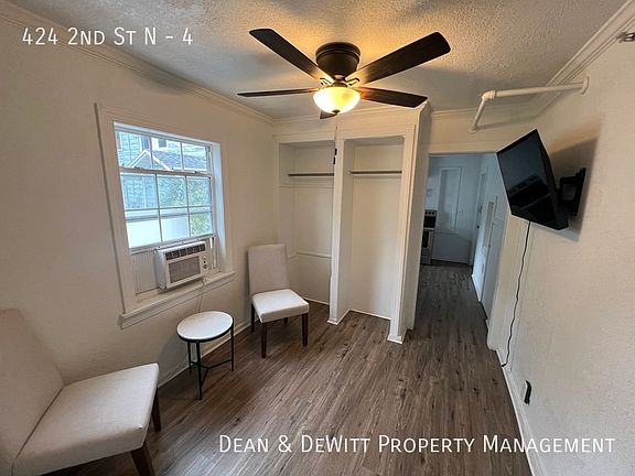 4th image of 424 2nd St N #4