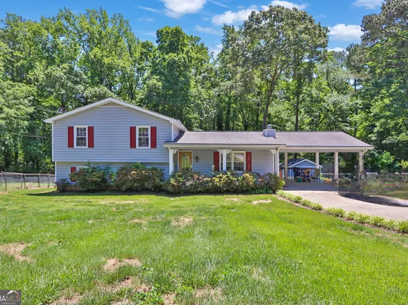 1440 Beechwood Cir, Lawrenceville, GA 30046