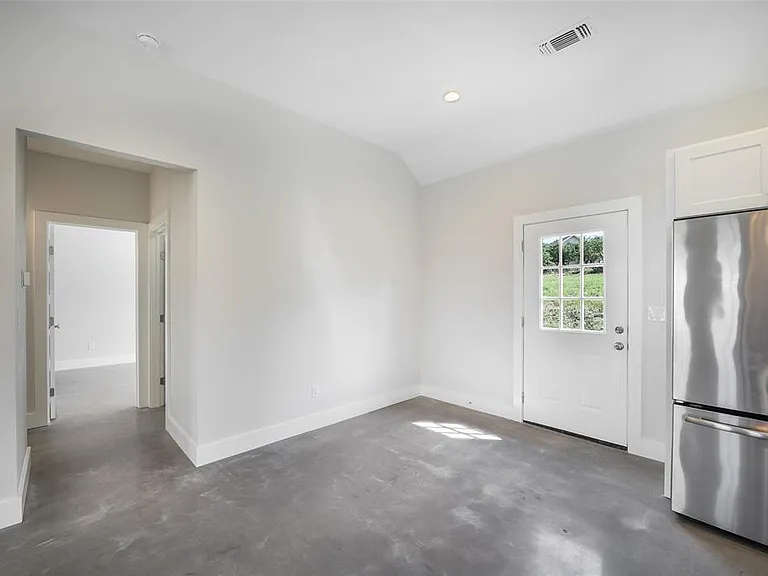 500 Harmon Hills Cv #E — Photo 8