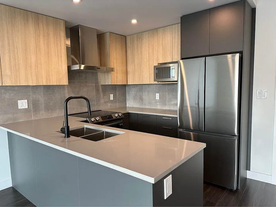2 bed, 783 sqft, $2,200 — Photo 2