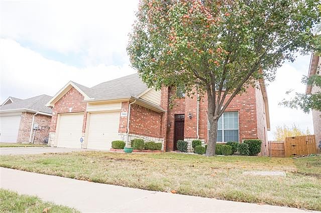 1st image of 7802 Quiet Waters Dr