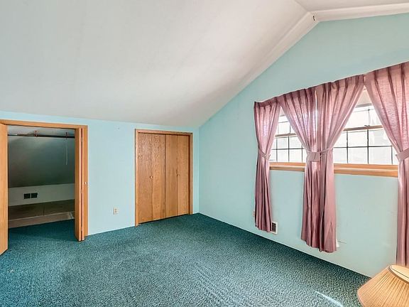 5th image of 801 E 84th St