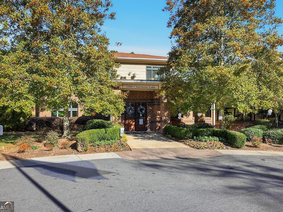 1st image of 1800 Clairmont Lake #719