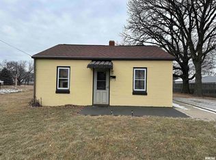 1006 E 9th St, Kewanee, IL 61443
