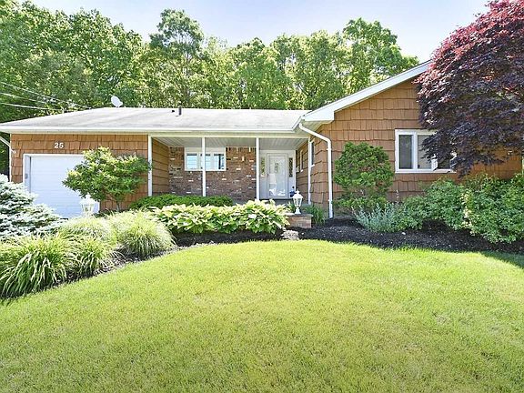 2nd image of 25 Kingswood Dr