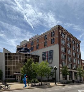 316 SW Washington St #603, Peoria, IL, 61602