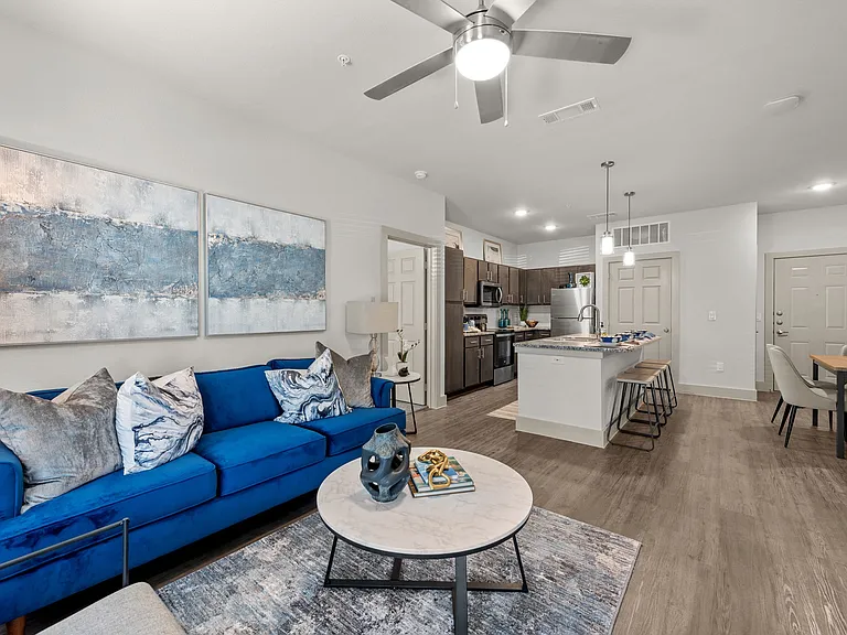 Grand at Cibolo — Photo 25