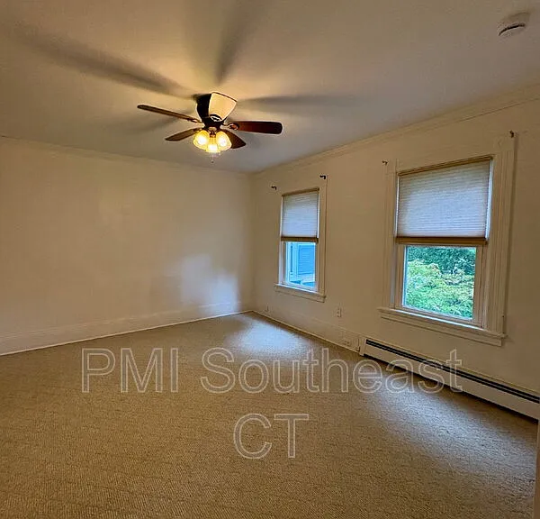 50 Meridian St #2B — Photo 5