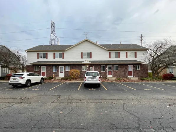 158 Carriage Ln SW, Grand Rapids, MI 49548