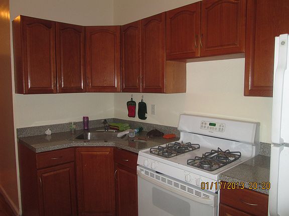 4th image of 1571 Eastern Pkwy