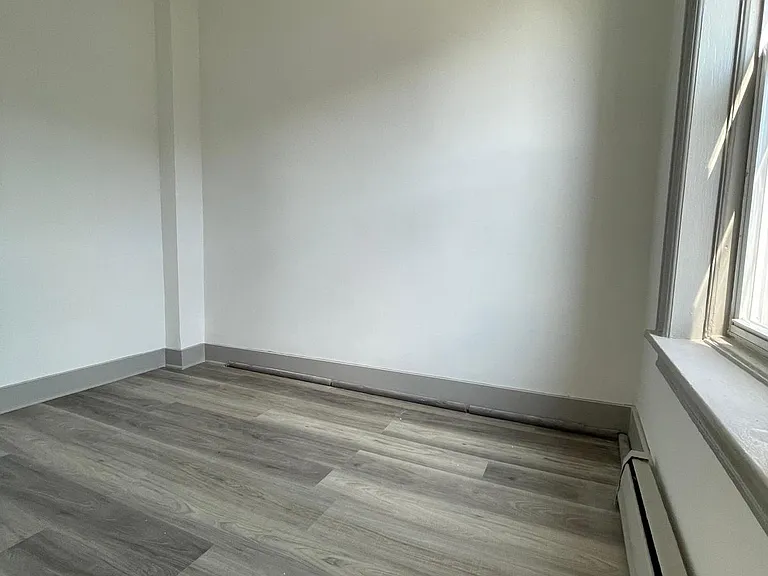 83 Bostwick Ave #3 — Photo 6
