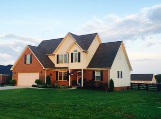 1276 Denney Dr, Lawrenceburg, KY 40342