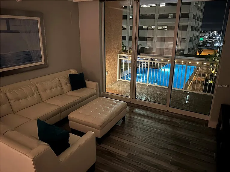 1350 Main St #709 — Photo 6