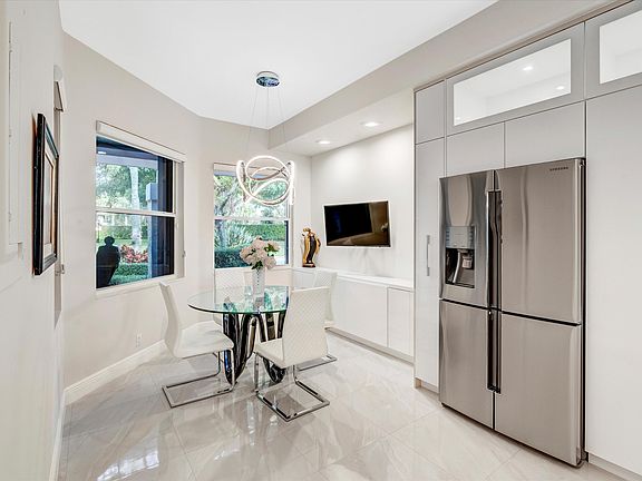 3rd image of 16874 Isle Of Palms Drive #D