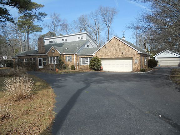 .91 acres w/natural landscape