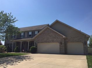 409 Grand Orchid Rd, O'Fallon, IL 62269