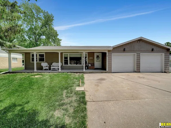 108 Steinhart Park Rd, Nebraska City, NE 68410