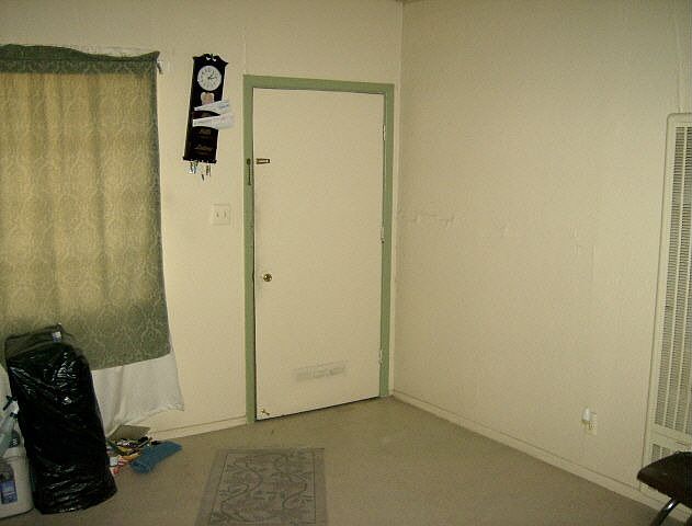 2nd image of 3005 Pera Ave