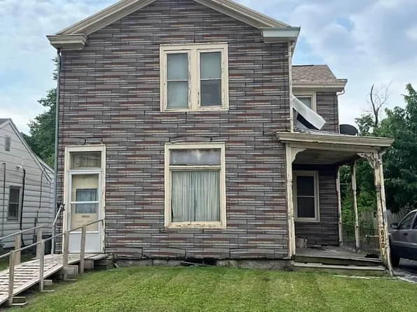 620-620 1/2 Jefferson St #2, Quincy, IL 62301